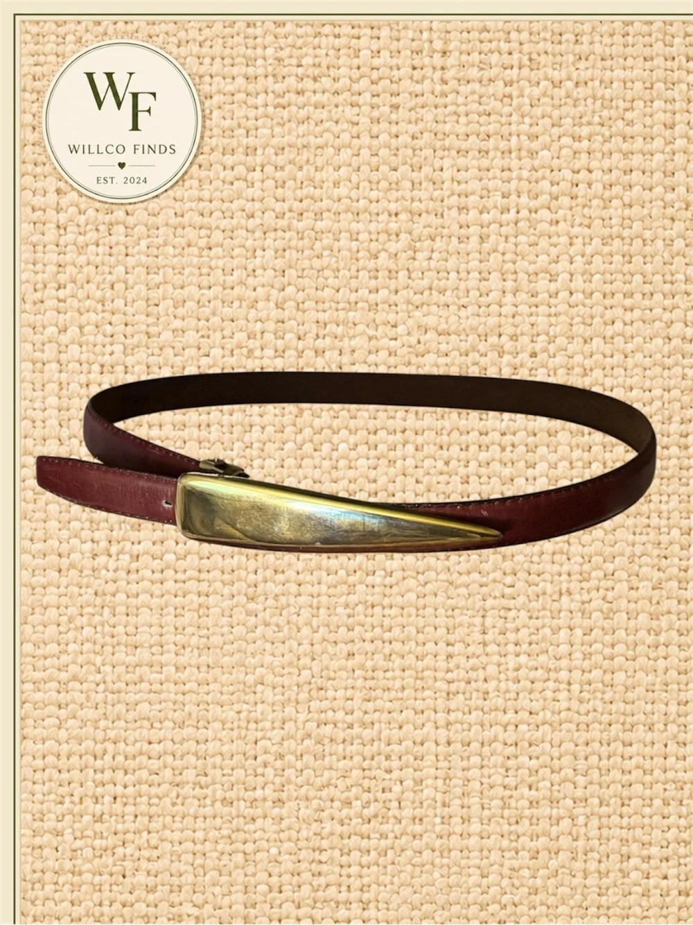 Vintage Burgundy Women’s Leather Belt Sculptural Long Gold Buckle 29-33” Waist